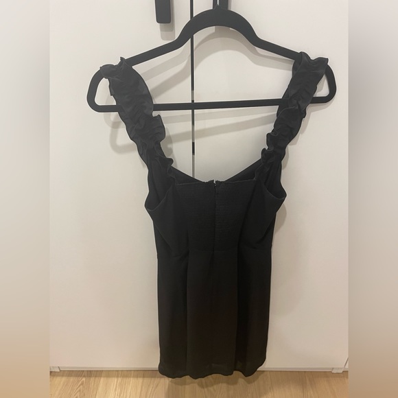 NWOT Sunday Best Flirt/Aritzia Dress - Size 8 - Picture 3 of 3